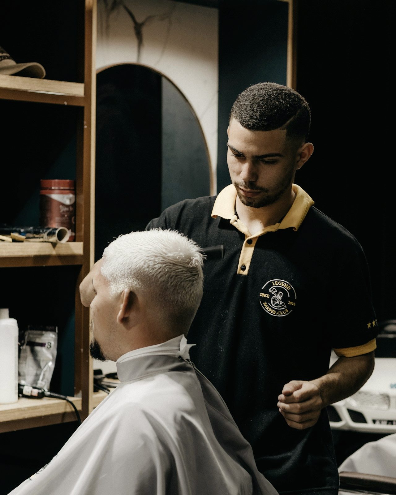 Thabo Nkosi, Senior Barber